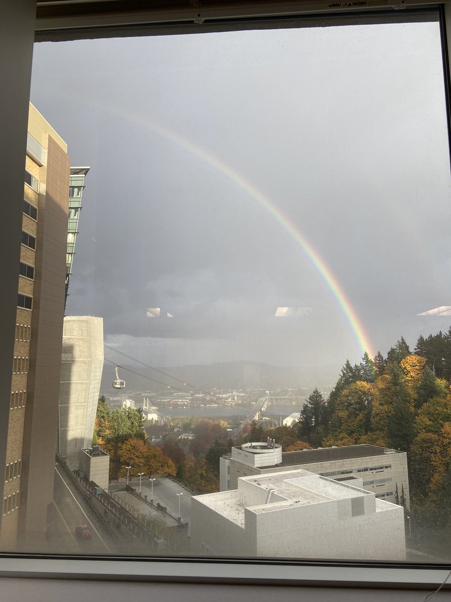 krrisstin's tweet photo. @alex_zee @awesomEmilia from OHSU too :) https://t.co/aTx7UJC0Bp