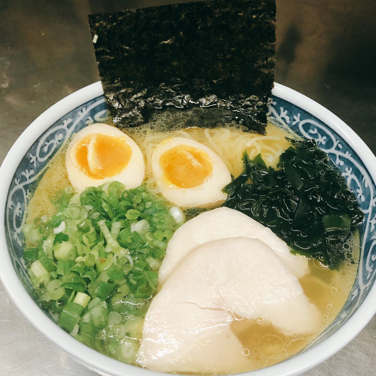 ebisu_la's tweet photo. We have #newitems #yuzushioramen #kimcheenabe #suanlatang udon
・
・
・
#ebisujapanesetavern #littletokyo #losangeles #japaneserestaurant #japanesefood #foodie #foodporn #eeeeeatla #takeout #delivery #instafood #outsideseating #patio https://t.co/OlsrUYCBte