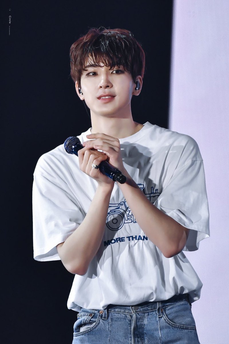 svtwonusloth's tweet image. HAPPY SUNDAY ~
HERE'S MY VOTE FOR TODAY! KINDLY RT AND DROP YOURS!! 

[#2020MAMA ] Voted for #seventeen  on #MAMAVOTE  ｜ 2020 MAMA ｜ 2020.12.06 (SUN) @MnetMAMA