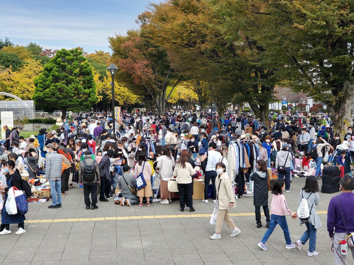 ノウアズ ビッグフリーマーケットin光が丘公園開催中 お天気もよく 屋台も幾つか出ているのでいつも以上に盛り上がっています スペースをとって アルコール消毒も複数設置して対策しています ご来場お待ちしてます ノウアズ ビッグフリーマーケットin光が丘公園開催中 お天気もよく 屋台も幾つか出ているのでいつも以上に盛り上がっています スペースをとって アルコール消毒も複数設置して対策しています ご来場お待ちしてます