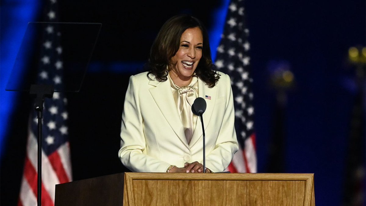 Più che una vice presidente, #KamalaHarris sarà una co-presidente. 
La sensazione, dopo il discorso e l'accoglienza di questa sera, mi sembra chiara.
#USAelection2020 #JoeBiden #BidenHarris #ByeByeTrump
