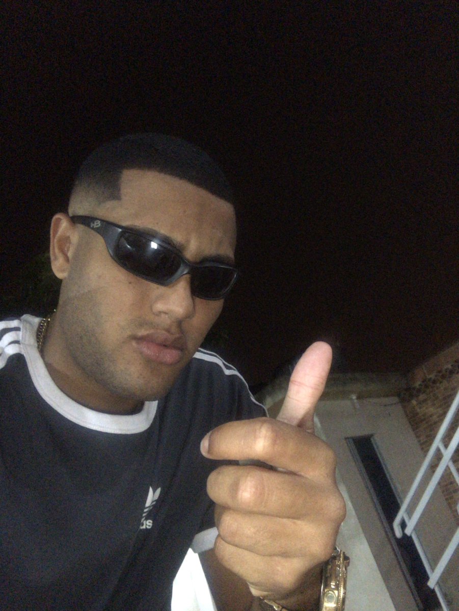 Pivete79's tweet photo. 😎 https://t.co/H7q06JCli7