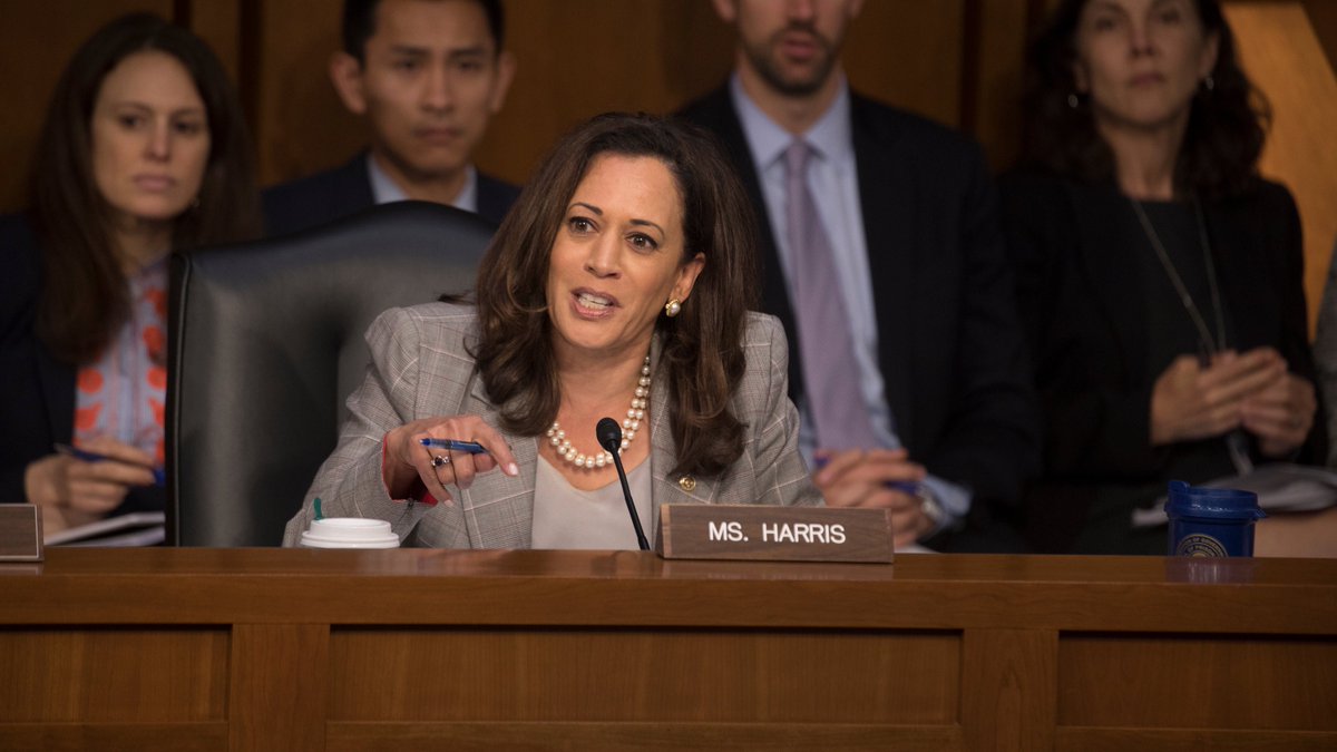 And congratulations to  @KamalaHarris on breaking barriers in your election as Vice President! Your time on the Senate Intelligence Committee will serve you well and I am certain that the women and men of the US Intelligence Community are looking forward to working with you! /5