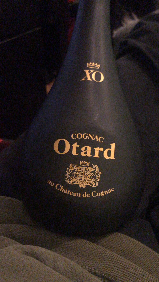 DaddyMatty780's tweet photo. Next stream y'all better pull up, cuz big sips is back and we gonna pour up. #cognac #xo #eaudevie let's get it https://t.co/ur53Ltc2bK