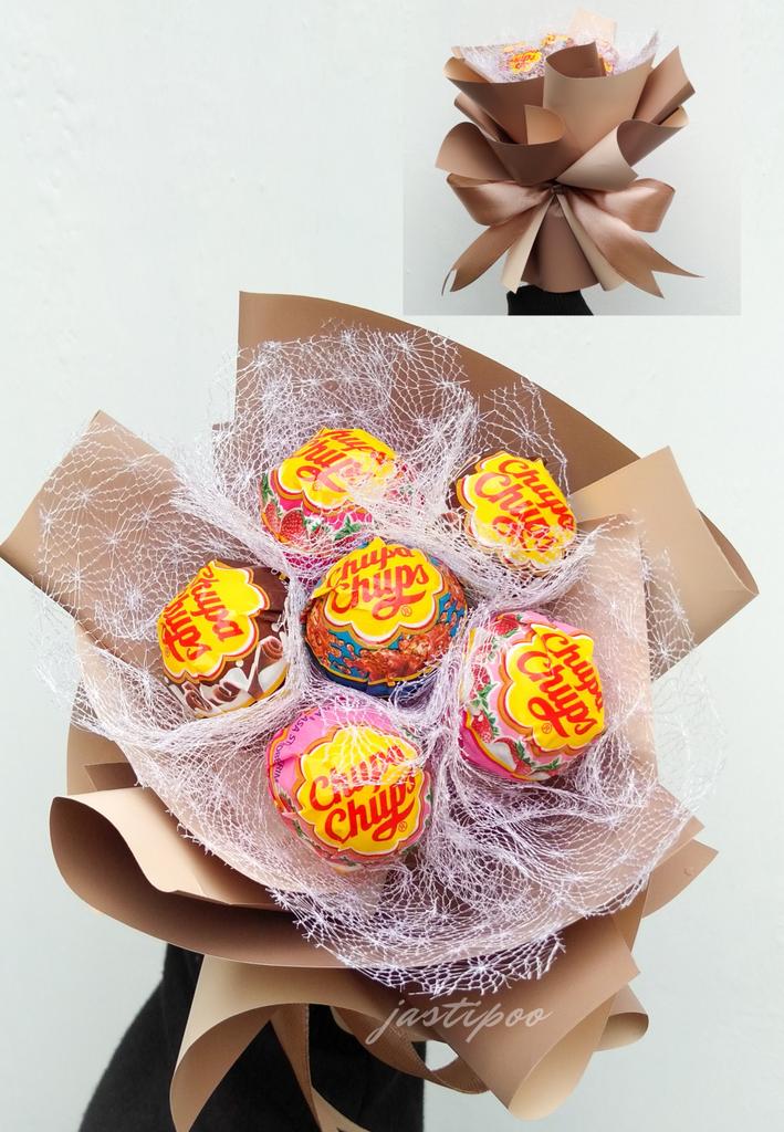 jastipoo's tweet photo. menyediakan berbagai macam hadiah buket bunga, uang, snack, mcd, rokok, kopi, foto polaroid dan balon

📍: blimbing, malang
💰: mulai 20.000
order:
https://t.co/C8ZkGCyz2z
https://t.co/w5lcIzlyLi

@infomalang #pasarmingguinfomalang https://t.co/AT7HctLCXh