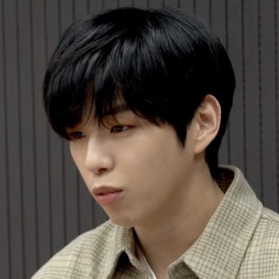 knagdaniel's tweet photo. finally changing 😌 #NewProfilePic https://t.co/N7yIma5yIv