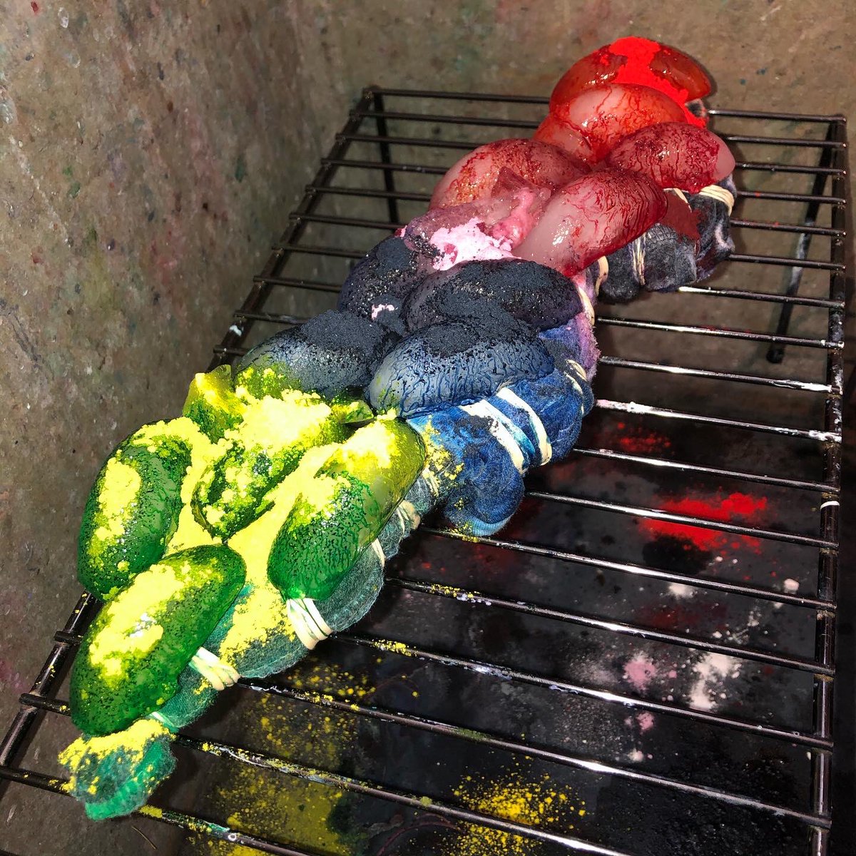 TheLeesOfMemory's tweet image. Still got it! 👁💎 #IceAndTime #icedye #fiberreactive #prociondyes @dharmatrading ⚡️✨🌈👍🏼