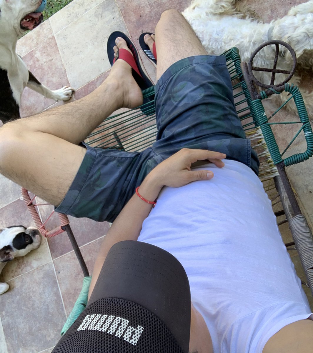 eddyveramx's tweet photo. Así mi #sábado #descansandoando 🍀🌍 https://t.co/XPIGcptFig