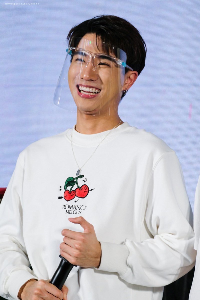 slj_1987's tweet photo. หนูรู๊กกกก!55
#KDPPE
#PerthTanapon https://t.co/yPtb8JmQuu