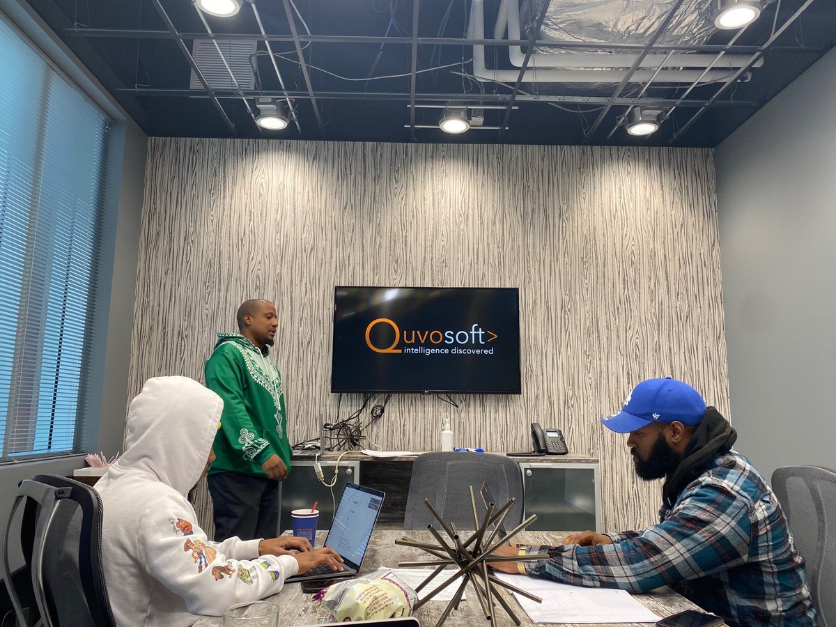 scrapintech's tweet image. @quvosoft Great day at the office onboarding two new Software Engineers for the firm; both happen to be family.
#blacksintech #blackprogrammers #softwareengineering #legacybuilding #clinicaltechnology #osilayerdiscussions