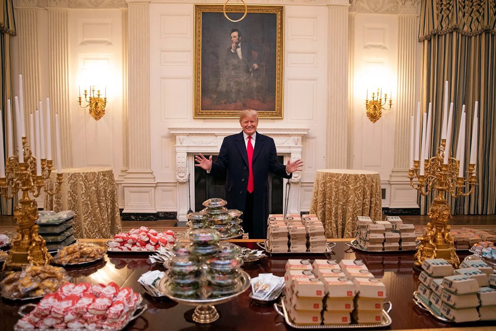 GoatMoves's tweet photo. trump having an unlimited budget and still ordering mcdonalds for the entire white house 🐐 #GoatMoves https://t.co/gpo8e0liIp