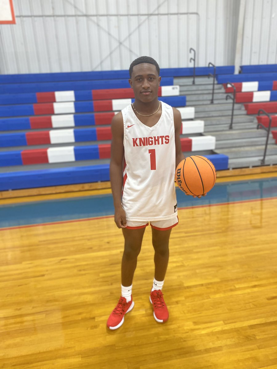 Gmiller1_'s tweet photo. “EITHER YOU GONE LOVE ME OR FEAR ME🤷🏽♂️BUT YOU GONE FEEL ME“😤🦍 #LLCHOP💔 #LLROD💔 https://t.co/kXfY83prMY