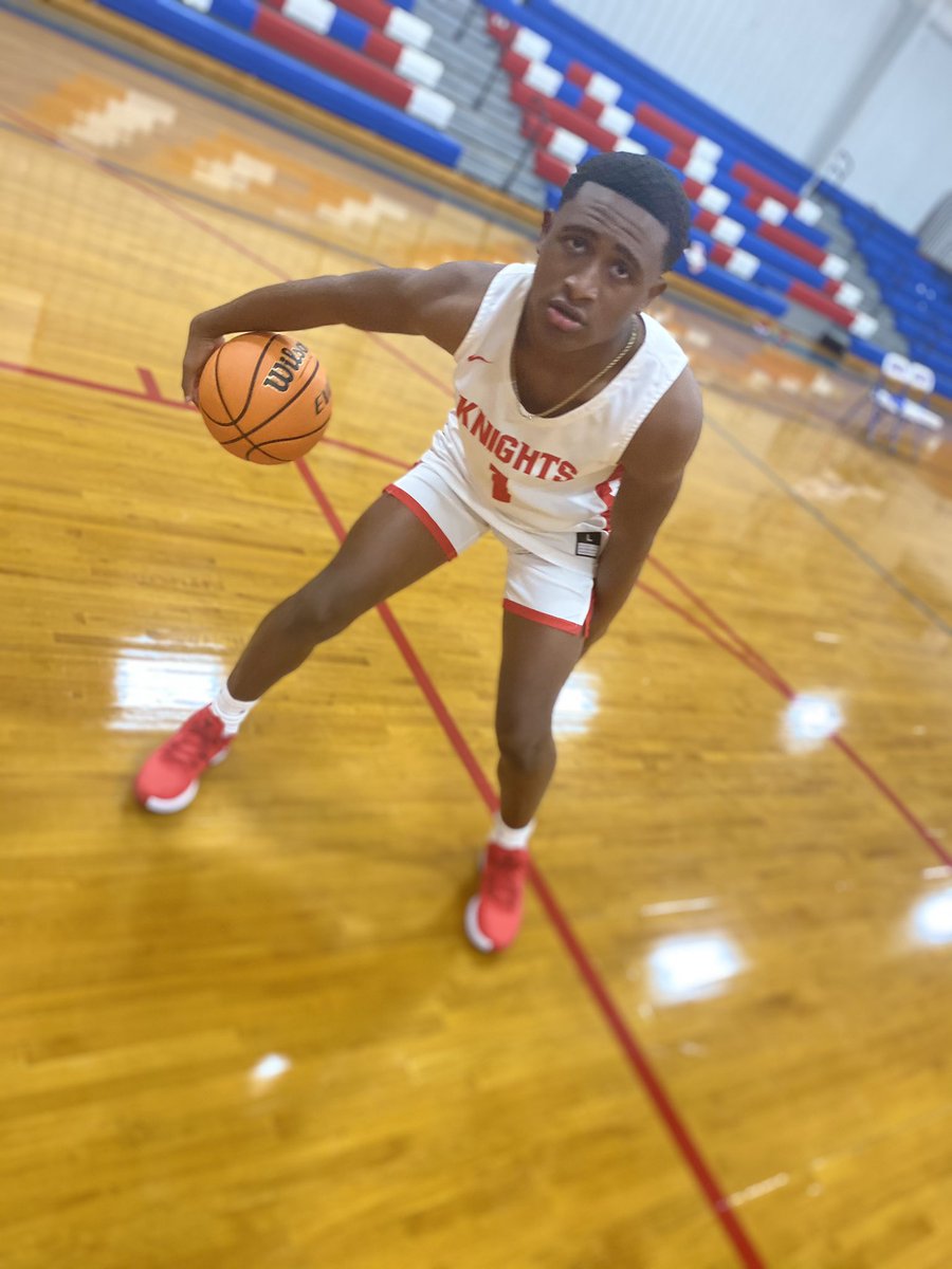 Gmiller1_'s tweet photo. “EITHER YOU GONE LOVE ME OR FEAR ME🤷🏽♂️BUT YOU GONE FEEL ME“😤🦍 #LLCHOP💔 #LLROD💔 https://t.co/kXfY83prMY