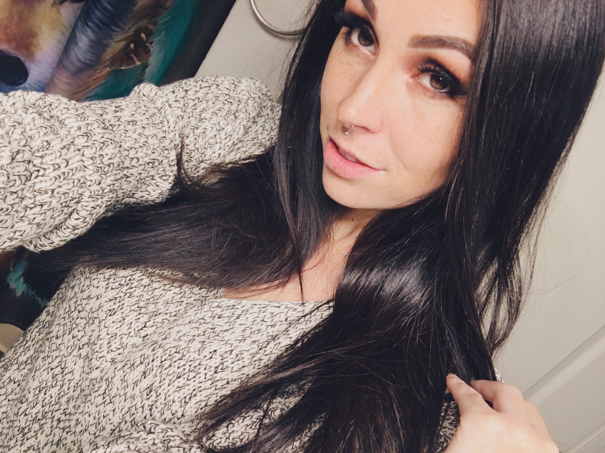 Ashley Wolf on X: Hows your Saturday night? t.coGf9YwlUvpz  X