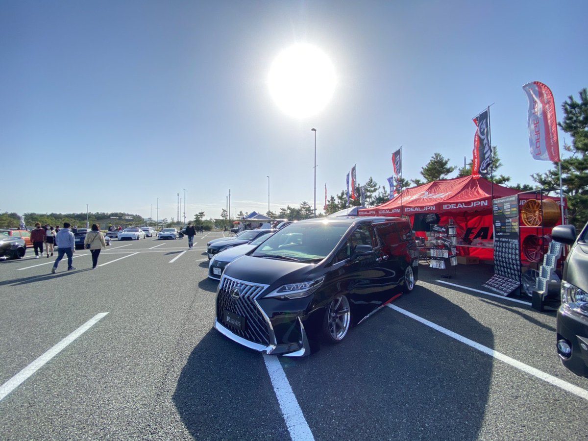 REFFECT_1124's tweet photo. 今日はスタンスネイション山口に来ています😁
イデアルブースにてデモカーのヴェルファイア.LM仕様を展示してるので気軽に見に来てください😁！
@IDEAL_Japan2010 https://t.co/RM713Kyjwk