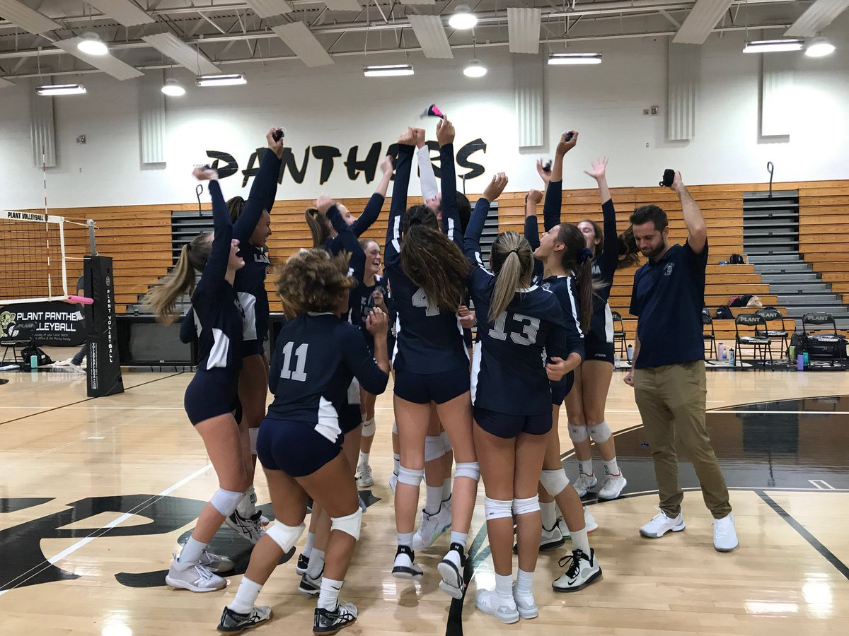 IsabellaRujano's tweet photo. State finals here we come! https://t.co/3VB20spF5n
