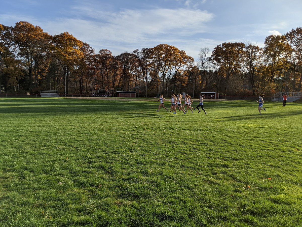 JMurphy_HHS's tweet photo. The #HHSXC season came to an end today with a win over a strong @ashlandtrack team. 5-0 record with PRs for all. We also said goodbye to Seniors Fia and Kyra- we'll miss you! Congrats to this incredible group. Can't wait to see what next year brings! @HollistonAD https://t.co/bZGUv9Kjpb