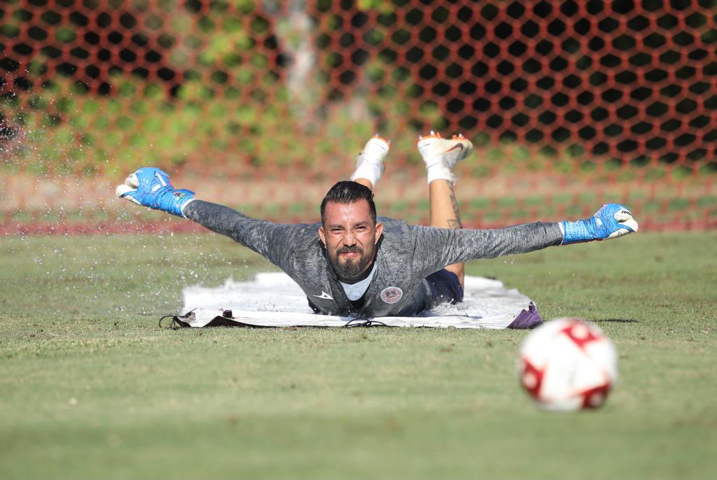 mafraga87's tweet photo. #Fraga #3 #kancerbero #futbol #mexico #portero #mazatlan #goalkeeper #mazatlan https://t.co/0LlbqOtBgV
