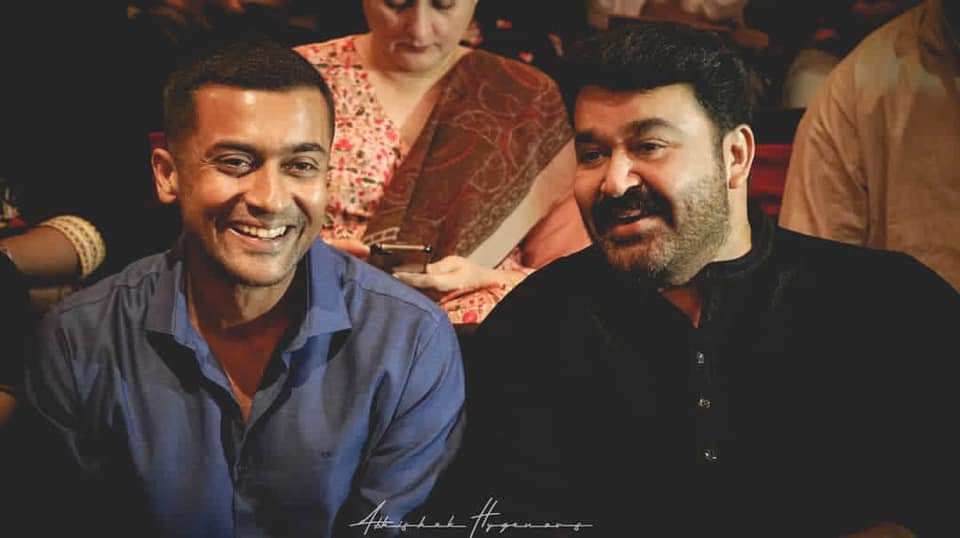 Arunmk19734683's tweet photo. Suriya is an Man of Dedication . The actor has a Good Fan base in Kerala - Actor Mohanlal.

#SooraraiPottru || 
@Suriya_offl

 #സൂരറൈപോട്ര്Nov12TakeOff  😎 https://t.co/mPwN1P3rQt