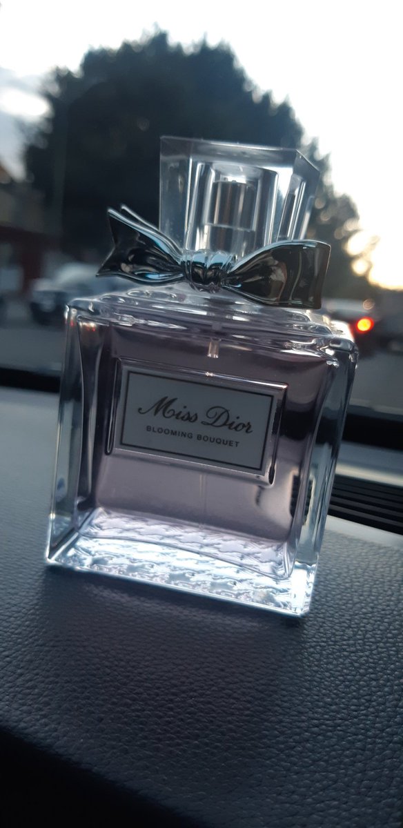 jag_mart's tweet photo. @VecinosSurRoma perfumes a super precio, mas info DM https://t.co/WfeMASihhA