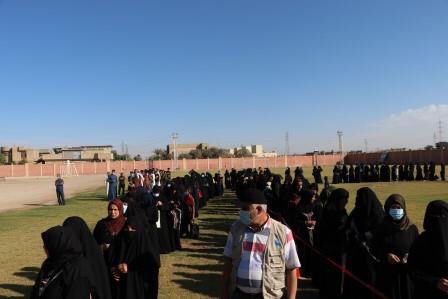 umulqurarelief's tweet image. منظمة أم القرى للإغاثة الإنسانية تقدم المنح المالية (الدفعة الثانية) إلى (300) عائلة من ذوي المفقودين والمغيبين من أهالي ناحية #الصقلاوية شمال غرب #الفلوجة 
#إغاثة #العراق