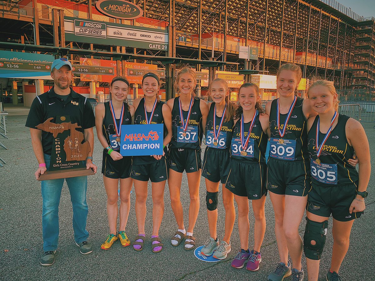 miajudd9's tweet photo. The Grims are State Champions! This has been an amazing experience and I will definitely be back next year! Thank you guys for everything! #StateChamps @brian_calloway @MIXCSpeedRtngs @MHSAA @LC_Pilgrims @MadisonVolz https://t.co/iCZFX2rZTS