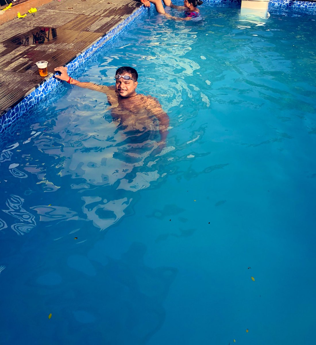 ShivanandGawde's tweet photo. #Much_Needed_Break
#Weekend #Lonavla
#Privatepool.
1st outing after almost 1 year.
back to Markets from monday. https://t.co/aJJq1qf294