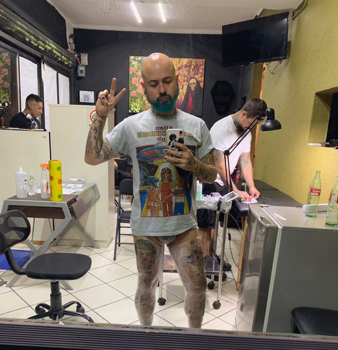 johnnycarmona's tweet photo. Vamos a pasar de 141 a 148 tatuajes esta noche https://t.co/UBVV8gmbpo