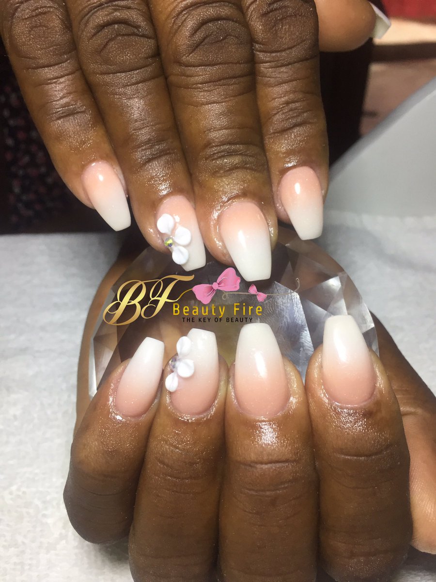 BeautyfireSalon's tweet photo. Wedding 💒👰 nails 💅 https://t.co/W8rxPn6XCR