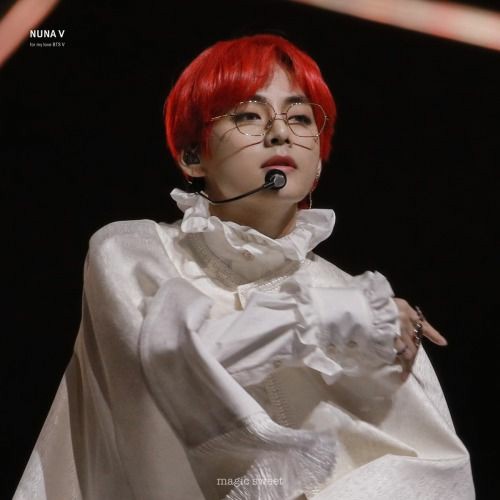 kim Taehyung in red hair : a thread