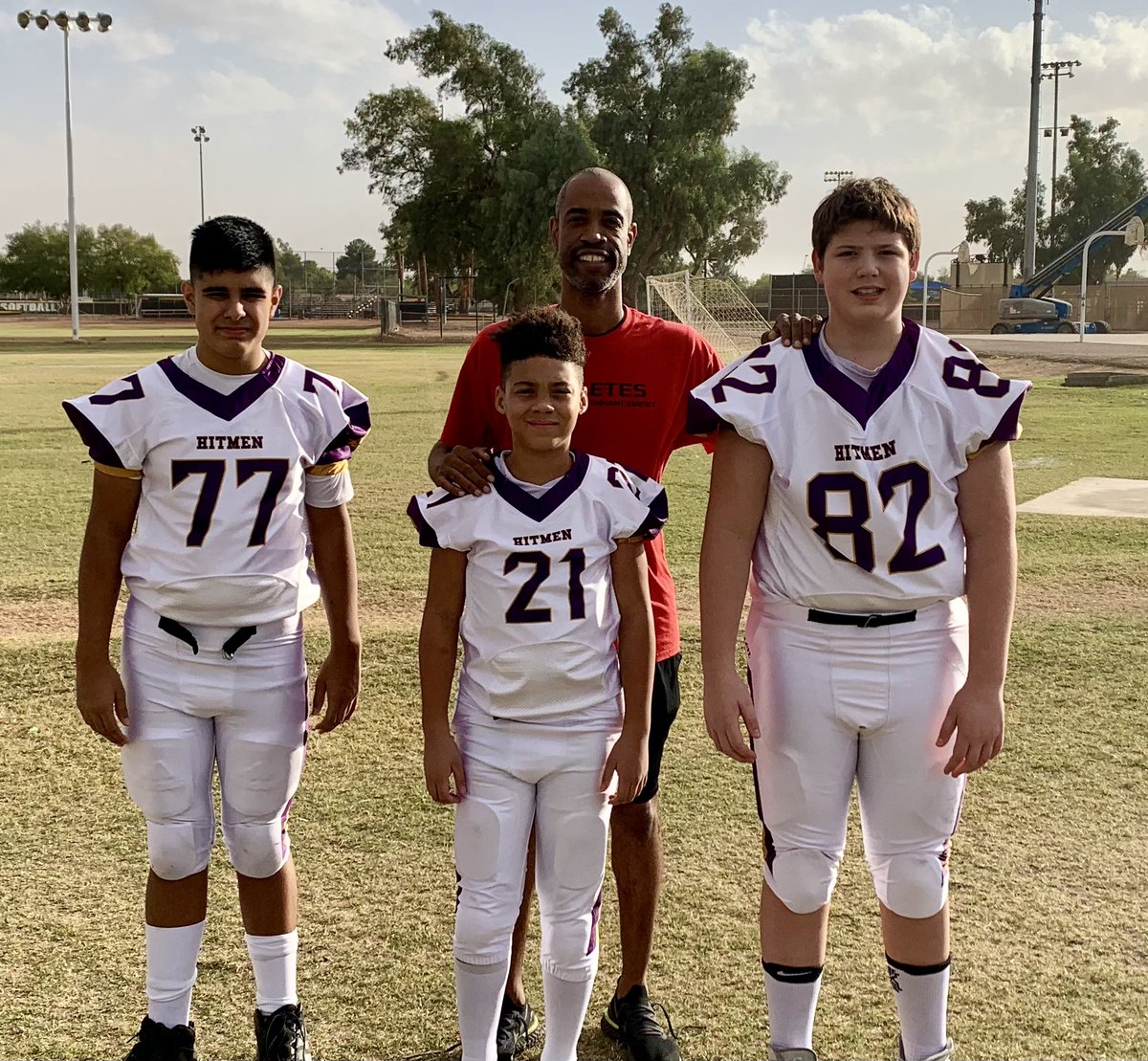 apeathletes's tweet photo. Another awesome Saturday with our #apeathletes! 
Long time #apeathlete Jalen played early this morning. Hitmen teammates Tyler, Buddha, and Jake this evening..  #ape proud of all these athletes. The #apegrind is paying off! https://t.co/sh5qQXkA03