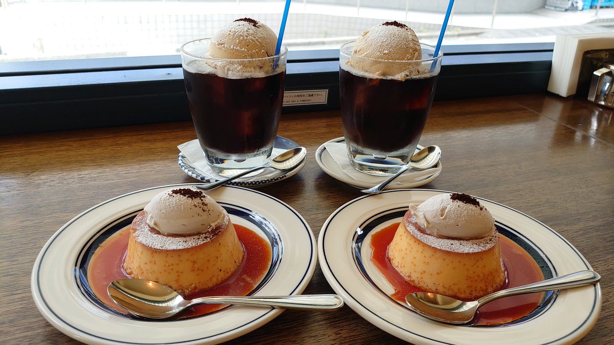 bunansan's tweet photo. COFFEEHOUSE NISHIYA (渋谷)

※モンブランプリン
※コーヒーフロート
※カフェマキアート
※クロックマダム‥etc.

格別なcoffeetimeを‥☕✨

#プリン #モンブラン #コーヒーフロート #コーヒー #マキアート #クロックマダム #コーヒーゼリー #カフェタイム #おやつ #デザート #カフェ #カフェ巡り https://t.co/f9jqDey6ts