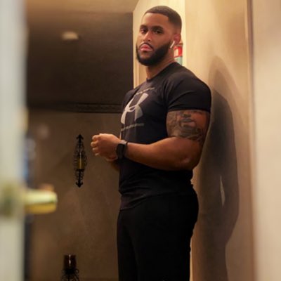 wilme84's tweet photo. #NuevaFotoDePerfil https://t.co/h0XEYtCiCG