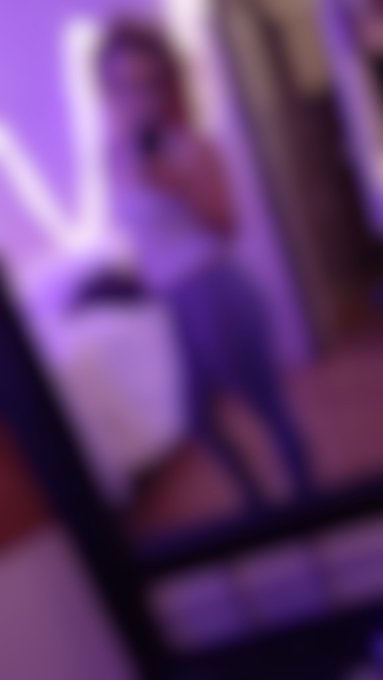 I just uploaded a Fan-only exclusive photo to Modelhub. Wanna see what you're missing? https://t.co/6D8VKLf7WR