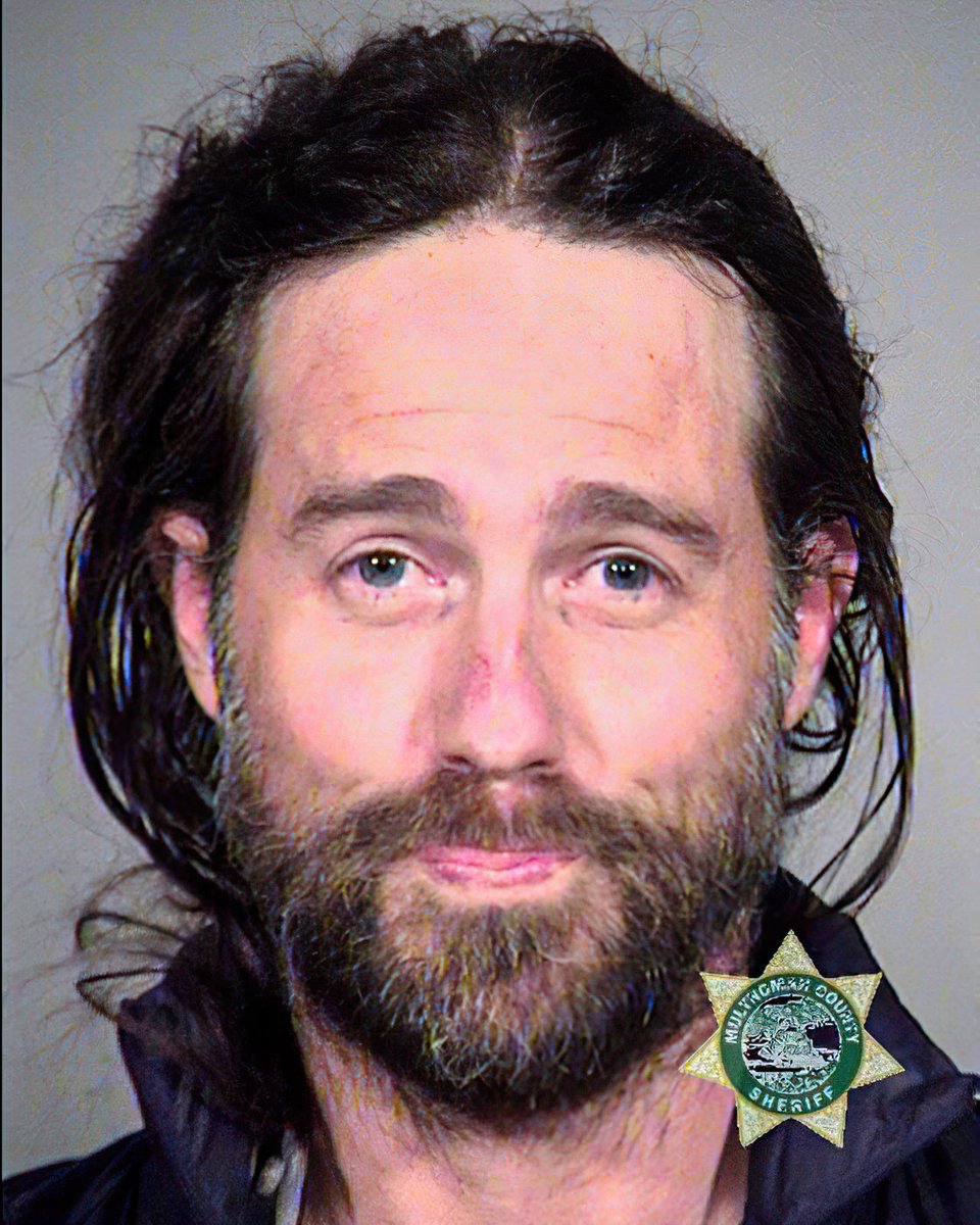 MrAndyNgo's tweet photo. Jared Michael Essig, 42, was arrested again last night after allegedly vandalizing Portland city hall. As a university student, he stabbed his professor in the neck at Pomona College. He was found not guilty of attempted murder by reason of insanity. https://t.co/lUO6KpDHlp https://t.co/mFy8zZyoHa