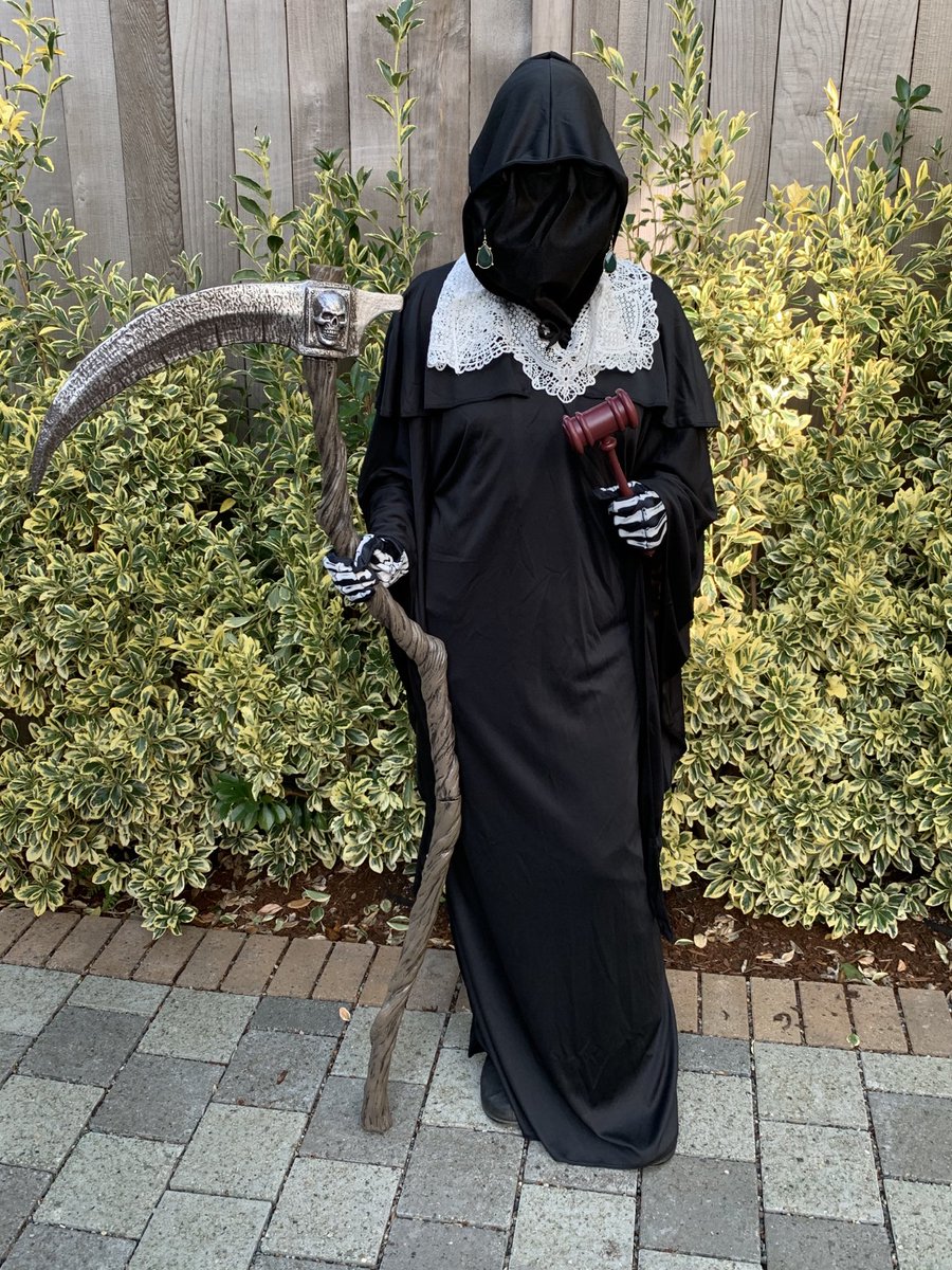 mabishan's tweet photo. My Halloween wish came true!! #rbg #ultimatejustice #hellhathnofury https://t.co/hWEcodKhXV
