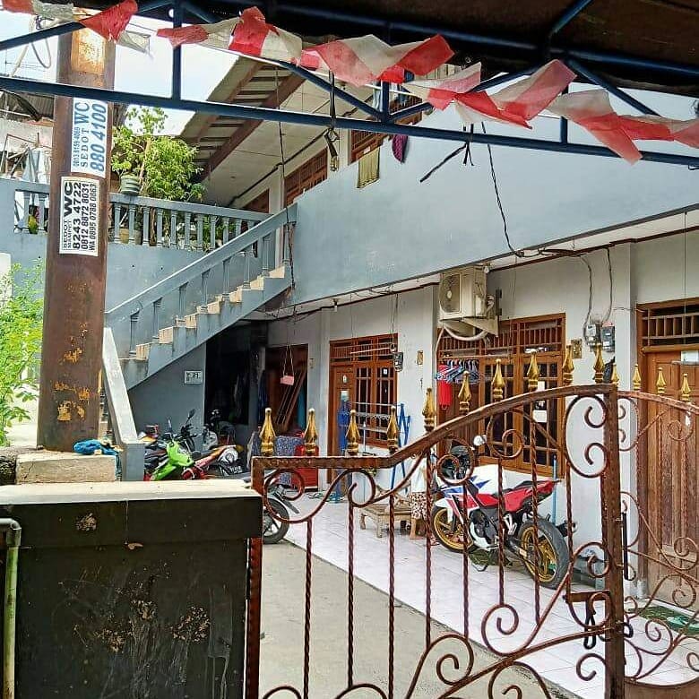 WidjajaNoer3's tweet image. Dijual Kontrakan 19 pintu di Margahayu, Bekasi timur - Bekasi Kota
- Luas Tanah : 315 m2
- Legalitas : SHM 
#askes mobil sampai ke lokasi 
Income 13 juta perbulan 
Selling point: 
- Lokasi sangat Strategis

Harga : Rp. 2.9 M (nego )