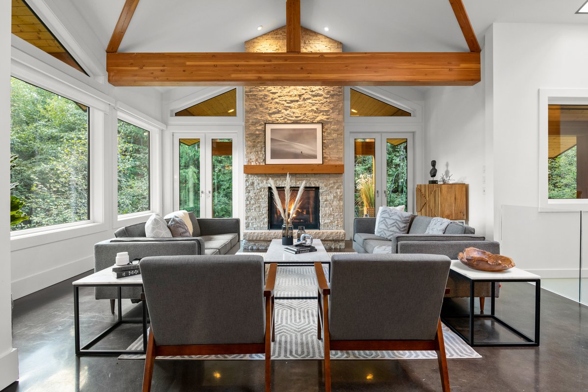GeorgiaHybner's tweet photo. One of our favourite stages this month at Forest Ridge Drive, Whistler. For sale with John Ryan at @WhisRealEstate. $4.749m. #realestate #whistler #forsale #whistlerstaging #homestaging #interiordesign https://t.co/3po4lH2rEI
