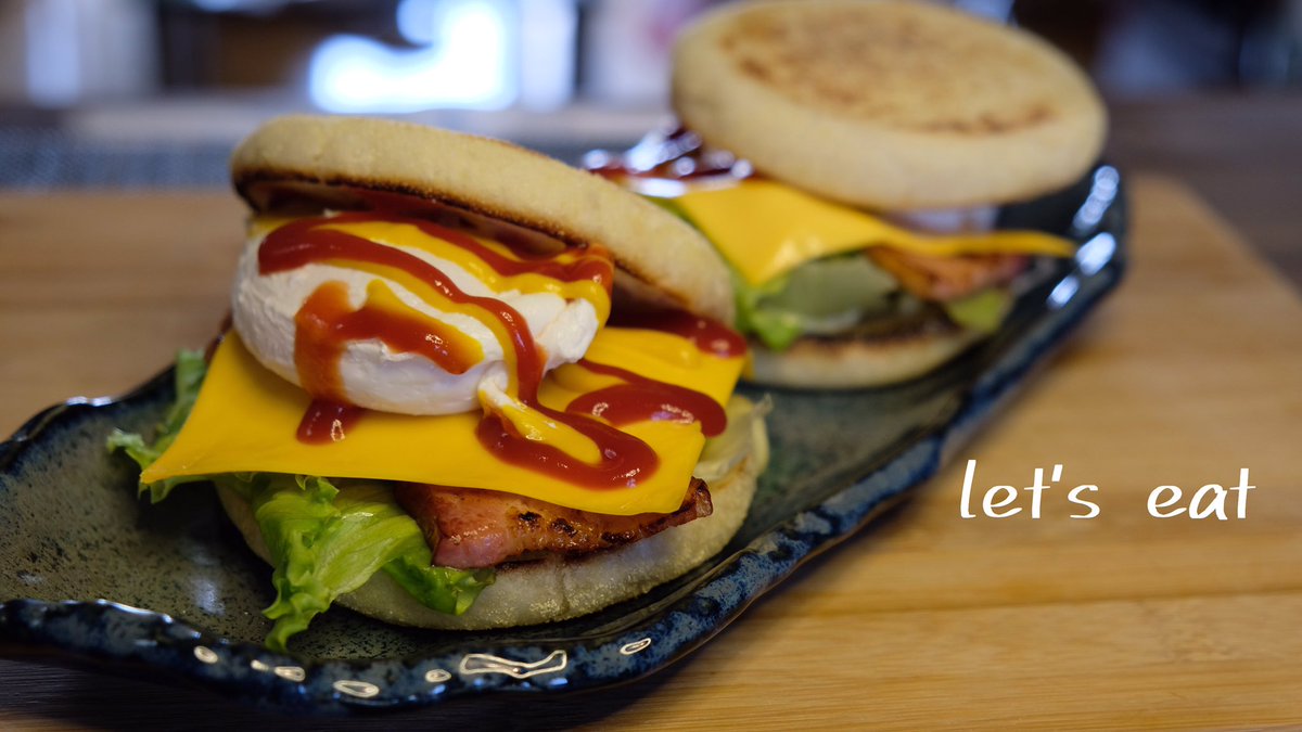 sparta_kitchen's tweet photo. ベーコンエッグマフィン！
レシピはYouTubeで👍
#おうちごはん #ベーコン #エッグ #イングリッシュマフィン #料理 #絶品 #簡単料理 #美味しい #YouTube #Kさん家 https://t.co/vPODPXUWj1