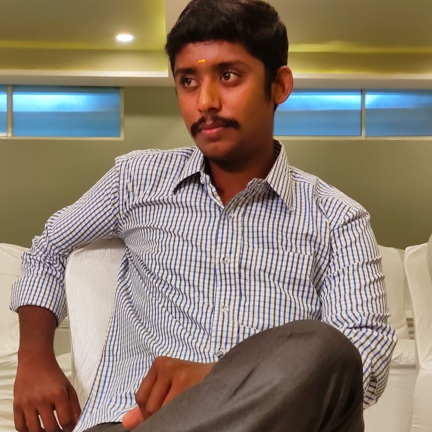 SaranKu49812264's tweet photo. #NewProfilePic https://t.co/m01nGX7LJd