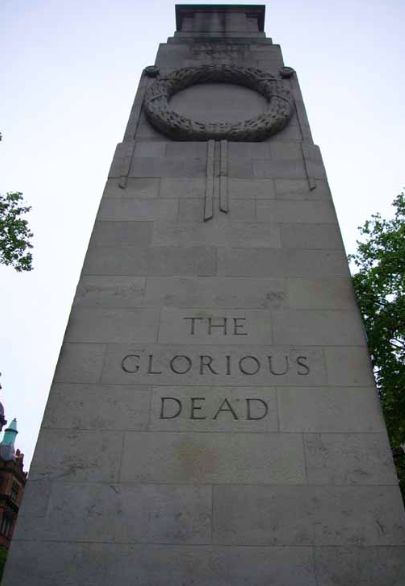 katycarrmusic's tweet photo. Remembering The Glorious Dead - Lest We Forget #RemembranceSunday #RemembranceDay #Rememberance2020 #cenotaph https://t.co/d1hf3qv51q