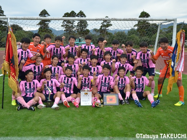 gekisaka's tweet photo. 宮崎日大が7度目の決勝で悲願の初V!「日本一を目指さないと彼らには勝てない」21年間続いた“二強体制”日章&amp;鵬翔を連破 https://t.co/l6HlGCihdt #gekisaka https://t.co/YOetH9bDS8