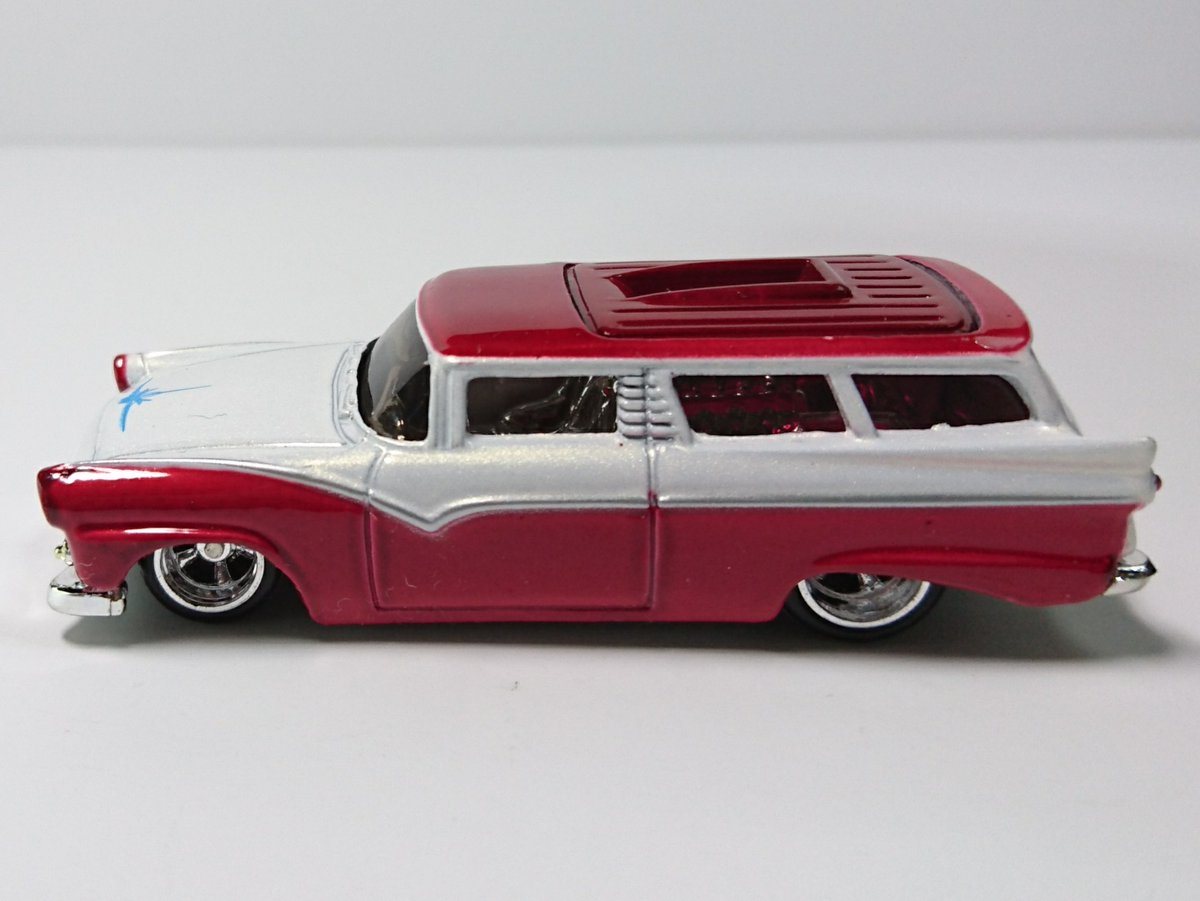 musclevw's tweet photo. Hot Wheels / 2003
1950 Custom Ford Wagon
さりげないピンストが👍💯
#HotWheels #Ford
#FordWagon #ミニカー
#アメ車 #ホットウィール https://t.co/jZNz0m93C1