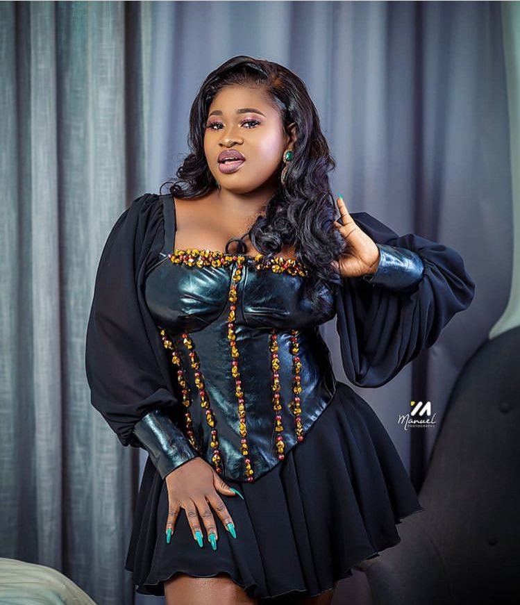 kumi_alfred's tweet photo. Happy birthday Queen Solomon. Great talent . @sista_afia
#FocusMediaGh https://t.co/P8ZycI4Chm
