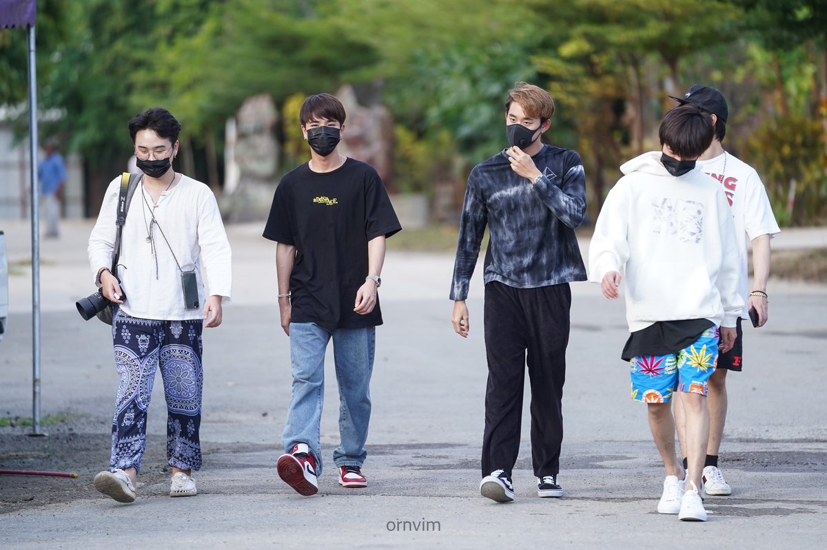 ornvim's tweet photo. พี่ได้พยายามแล้ว แต่ยังไง แปลนก็บังกัน 🤣🤣
@perthppe @bplannnnn @EstRvp 
#KDPPE
#คนของแปลน
#ESTEAM https://t.co/N6kowZkYIJ