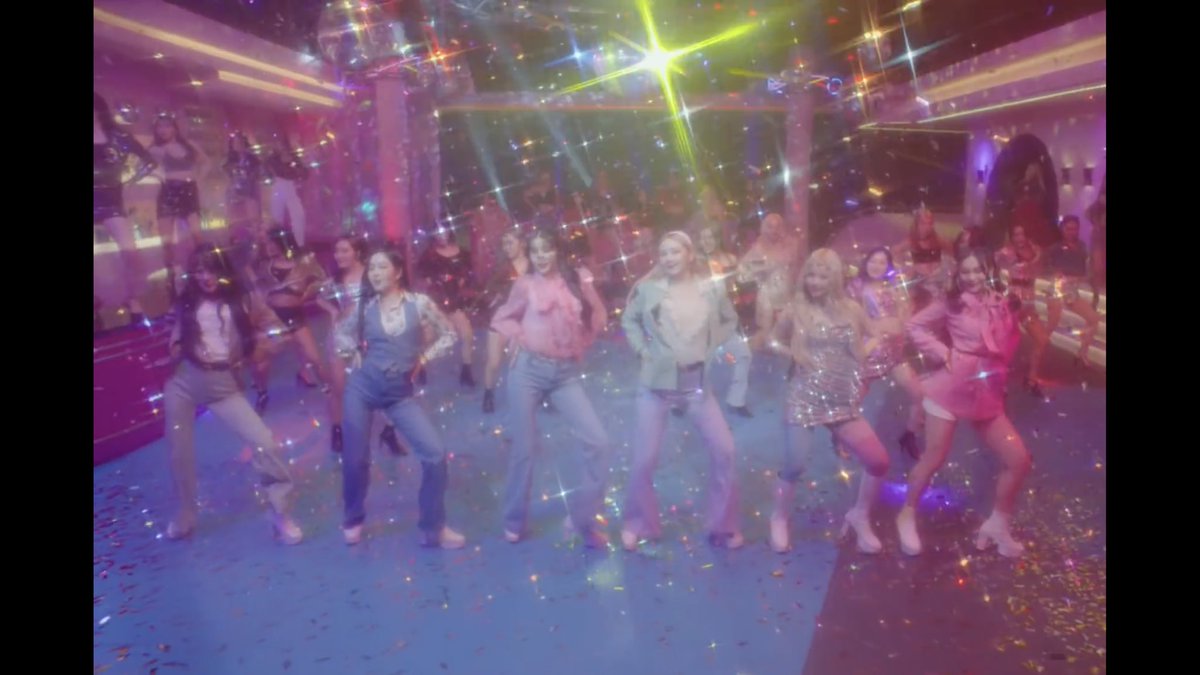 TRlMAGO's tweet photo. #TWICE Nayeon, Jeon Somi, #APINK Hayoung, #REDVELVET Joy, Ava Max, Sunmi and more female idols to appear in #GFRIEND ‘MAGO’ music video released November 9th. https://t.co/09yEbkOdon
