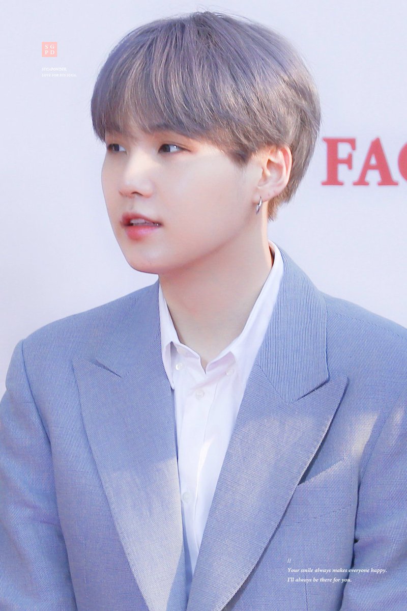 MayaFayez's tweet photo. #GetWellSoonYoongi 
Youngiiiiii💜❤️ https://t.co/6N0GuPr0vY