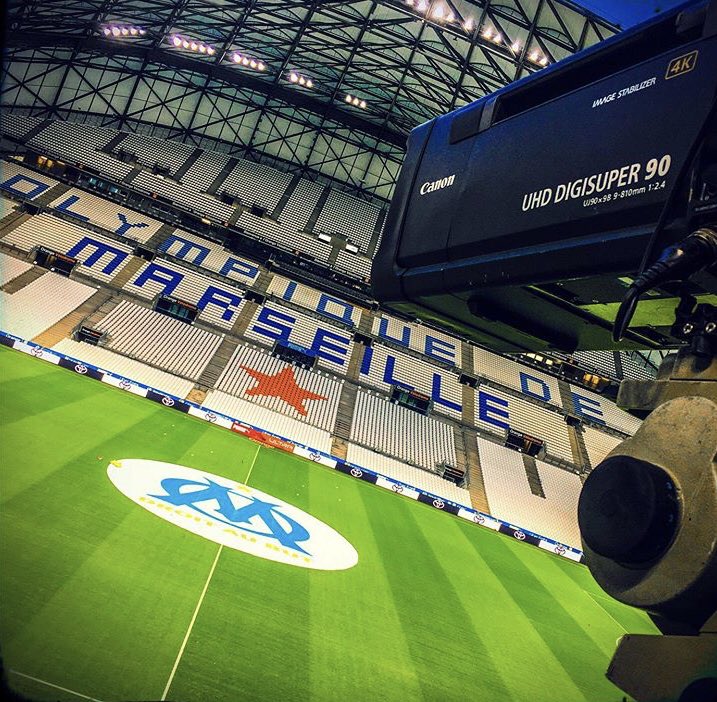 VelodromePics's tweet photo. « L’étoile sur le maillot » ⭐️

📸 _yohmars_

#Velodrome • #TeamOM https://t.co/JxJBDvbm5b