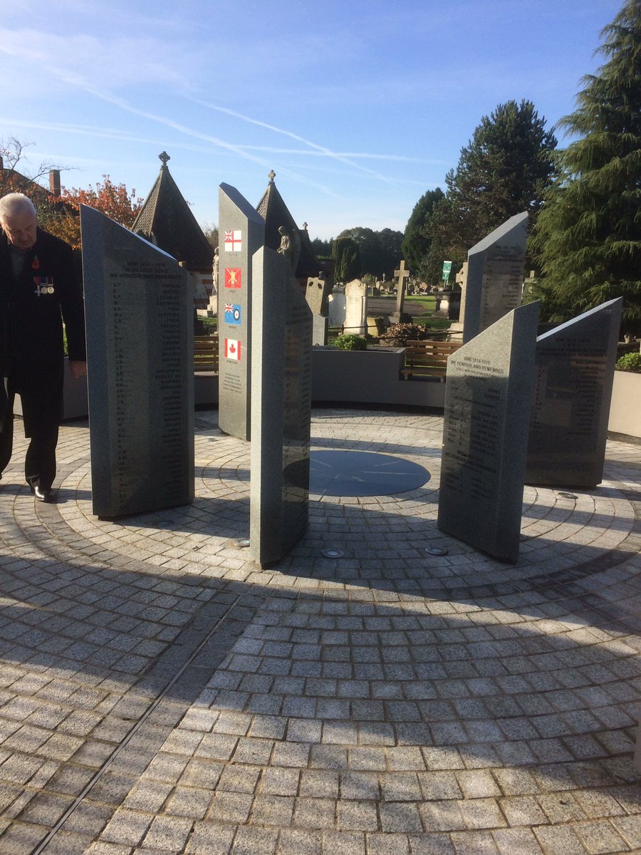 VillageSons's tweet photo. Benjamin Ready, Royal Marine Commando, killed in Afghanistan on 6th March 2007  - We remember all the sons and daughters of Englefield Green today and every day. #WeWillRememberThem #LestWeForget https://t.co/kE0Y5UptPk