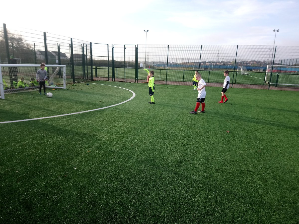 Broadwood was buzzing yesterday with our <a href="/McDonaldsUK/">McDonald's UK</a> fun  4s matchday activity with <a href="/KilsythAthletic/">Kilsyth Athletic 2006s</a> and our <a href="/ClydeFoundation/">Clyde FC Foundation</a> 2009s playing <a href="/OfficialCColts/">Cumbernauld Colts Community Football Club</a>
<a href="/ScotFACentral/">Central Region</a> <a href="/McDonaldsUK/">McDonald's UK</a> <a href="/GaryDoctor1/">Gary Doctor</a> <a href="/Stuart_McDonald/">Stuart McDonald</a> <a href="/erinwilson164/">Erin Wilson</a> <a href="/WIllieG1971/">William Goldie</a> <a href="/ClydeFC/">Clyde FC</a>